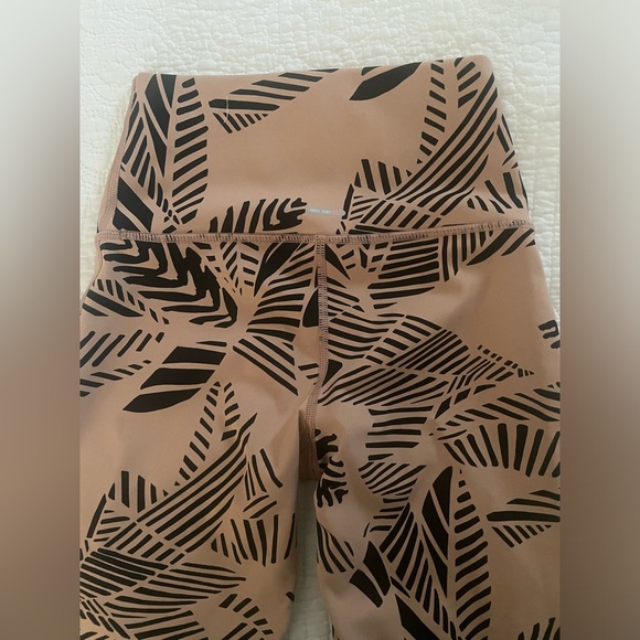 Aerie size XS NWOT - Picture 3 of 4